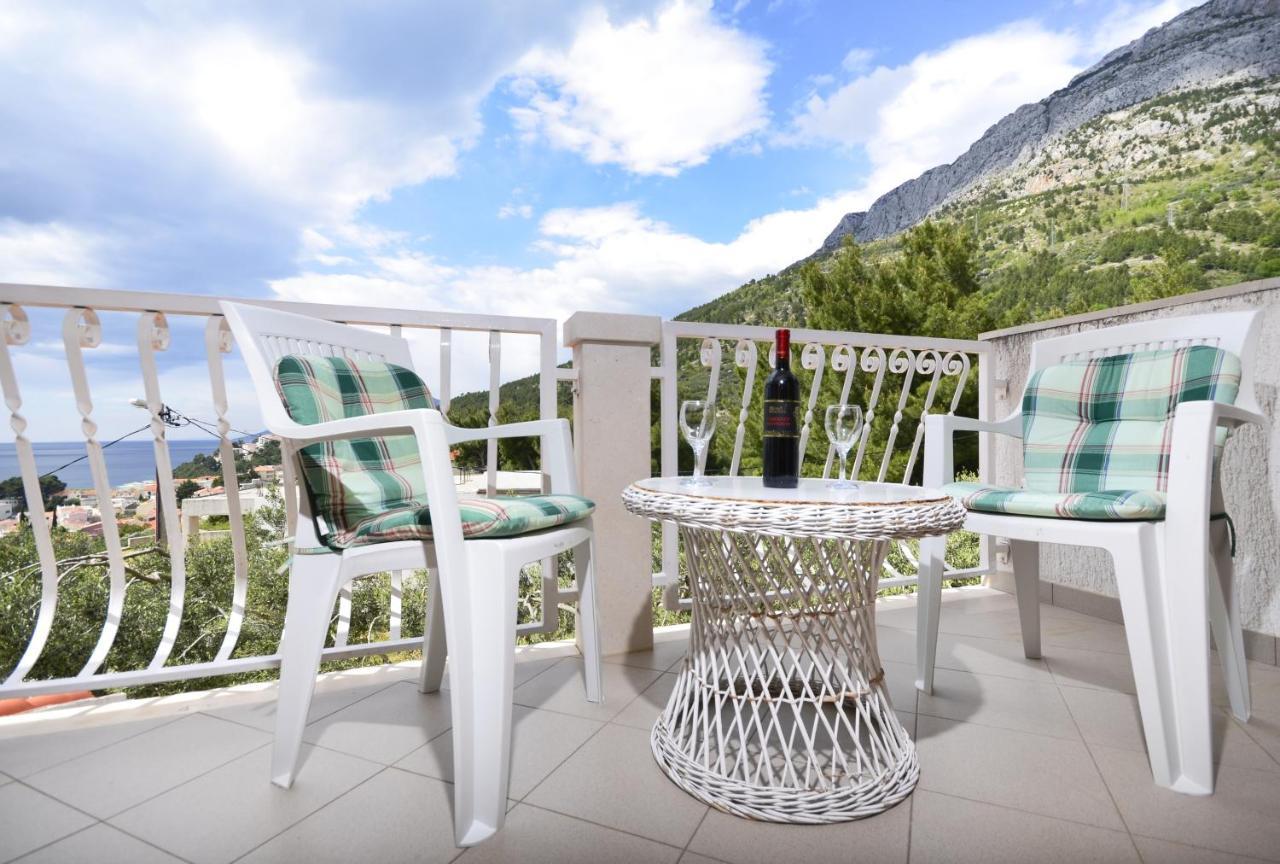 Family Friendly Apartments With A Swimming Pool Baska Voda, Makarska - 12442 Exterior foto