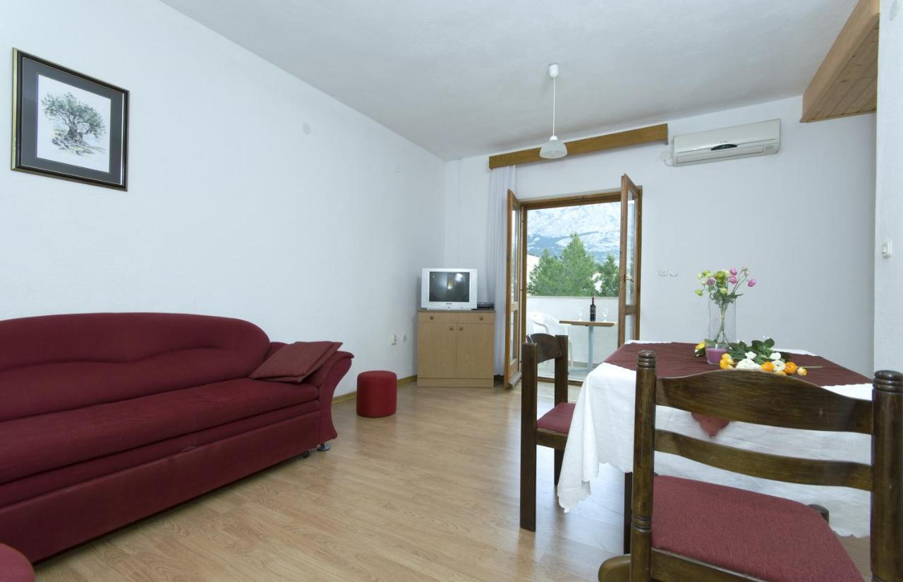 Family Friendly Apartments With A Swimming Pool Baska Voda, Makarska - 12442 Exterior foto