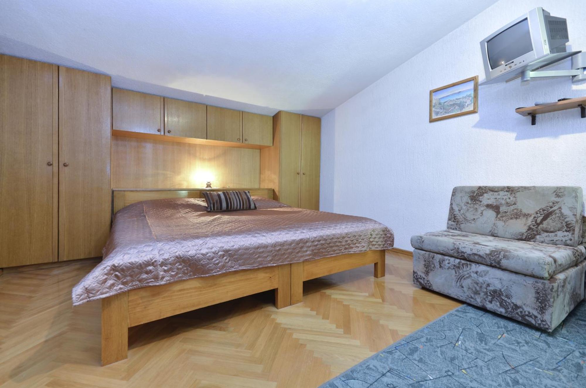 Family Friendly Apartments With A Swimming Pool Baska Voda, Makarska - 12442 Habitación foto